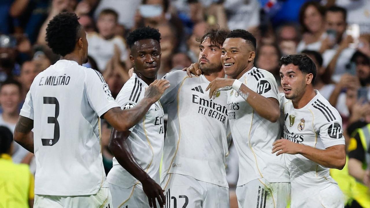 斯帕莱蒂：丢球前踢得像教科书一样死板；伊尔迪兹在顶级之上