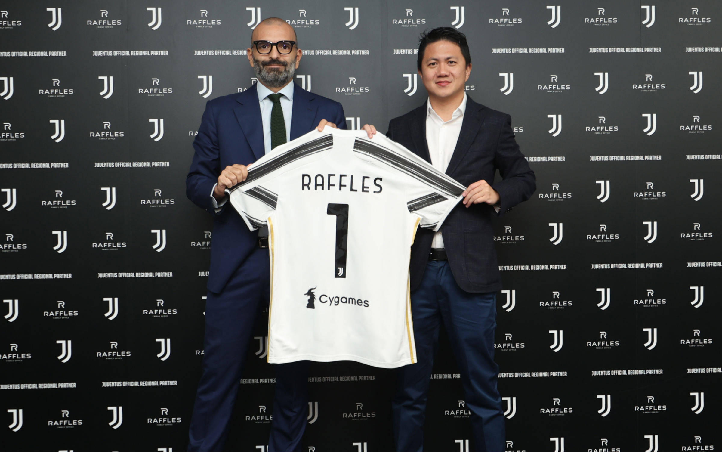 梅西：离开巴萨并非如我所愿，但我对巴萨的深情永恒不灭