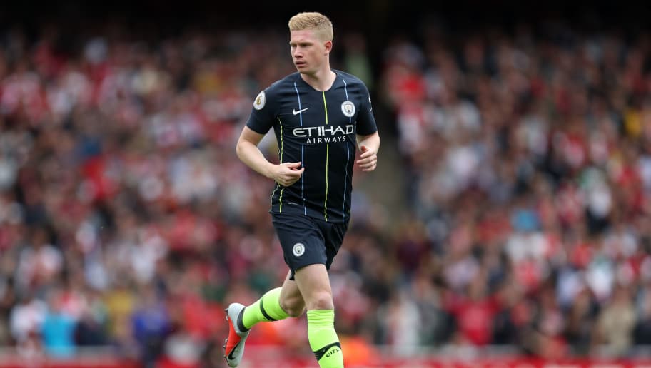 砸地头球破门，梅西打进职业生涯的第896球