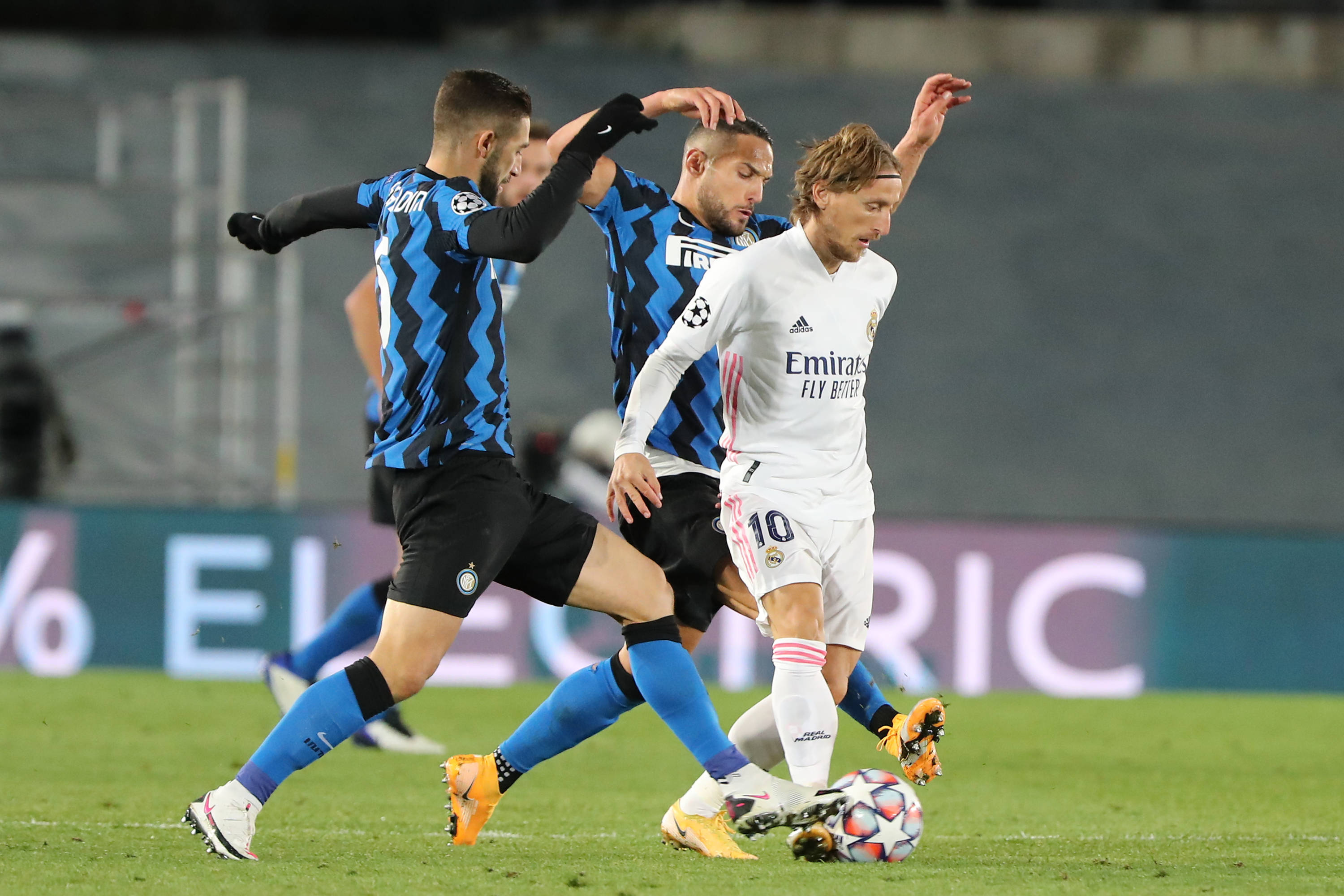 米勒回忆与科比冲突，垃圾时间扭打按计分台