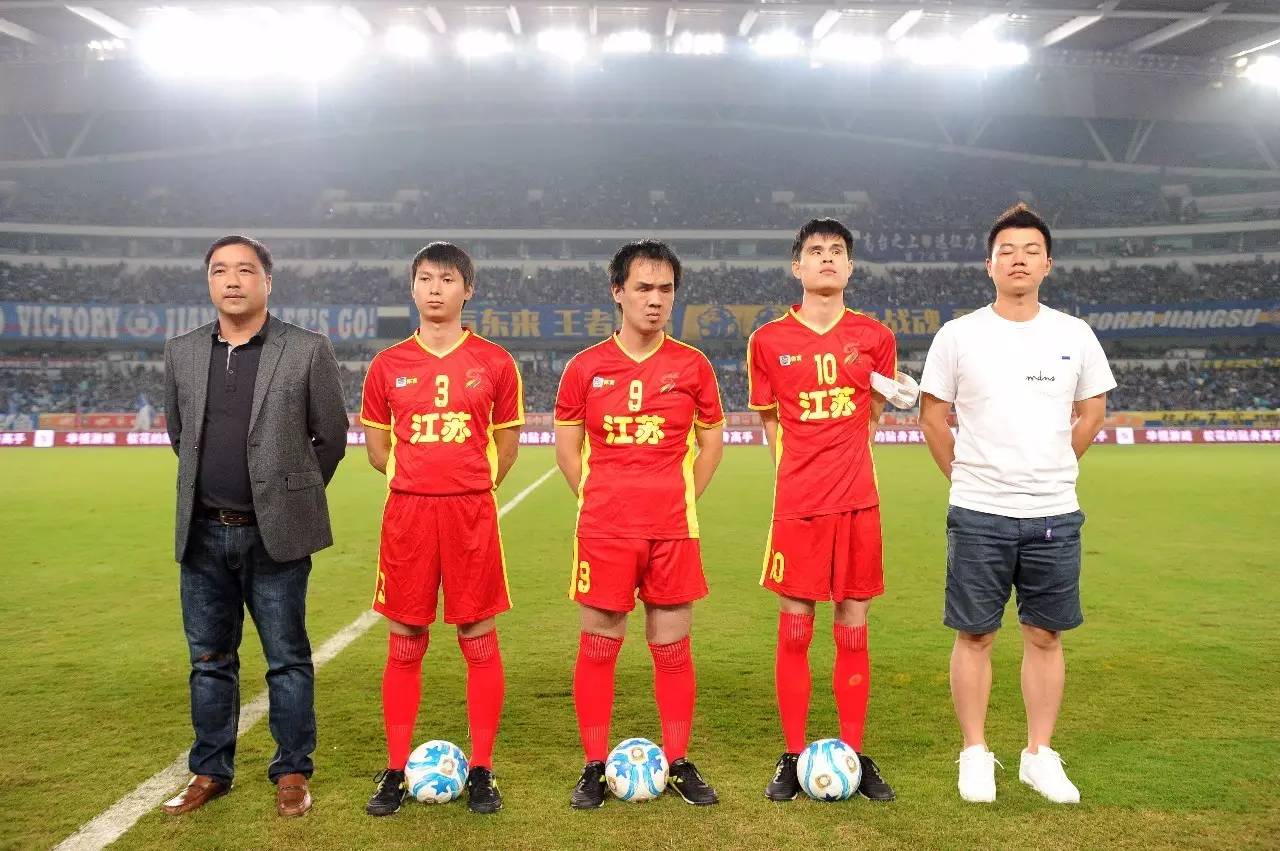 托蒂：斯帕莱蒂是一位优秀的教练；我们还没有谈过曾经的不快